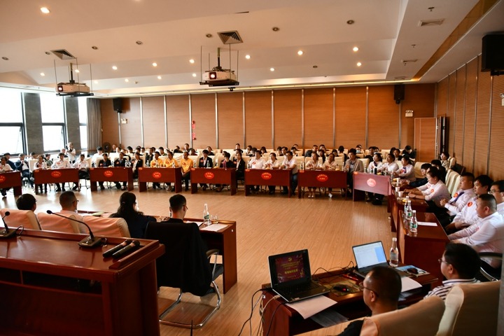 云南省煤炭工业集团（拉斯维加斯官网集团）党委组织开展学习“三个条例”现场知识竞赛运动