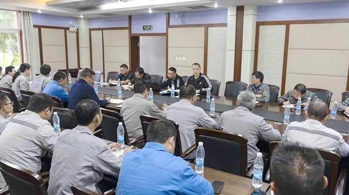 云煤（拉斯维加斯官网）集团对解化化工开展“三抓一保”百日清静运动情形举行督导检查