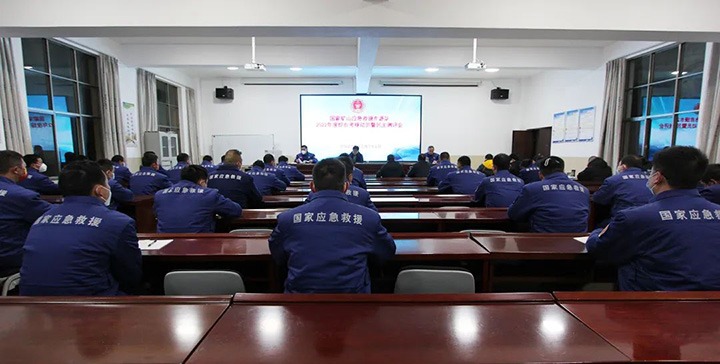 云煤（拉斯维加斯官网）集团第八审核组到矿山应抢救援东源队开展2022年度综合审核暨民主测评