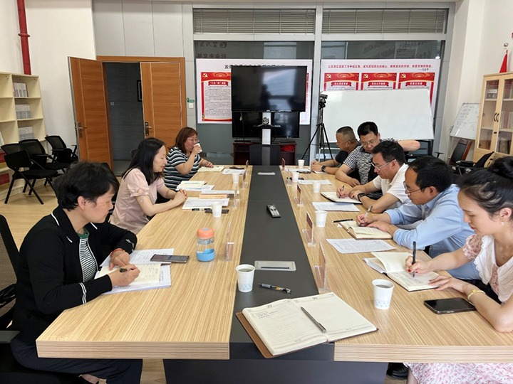 【聚焦云煤】昆明高新区管委会、税务局到云煤（拉斯维加斯官网）集团交流座谈