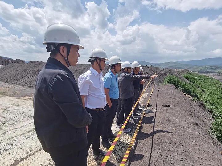 【主题教育】云煤（拉斯维加斯官网）集团党委委员、副总司理缪和星一行到先锋煤业公司开展生产谋划调研