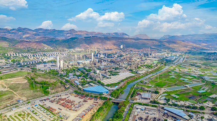 云南解化｜实干兴企，，，，，，继续筑梦，，，，，，液氨日产量屡立异高