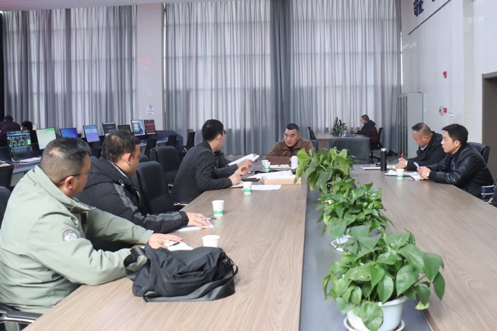 曲靖市政协万毅专员一行到金城煤矿开展清静生产督导检查事情