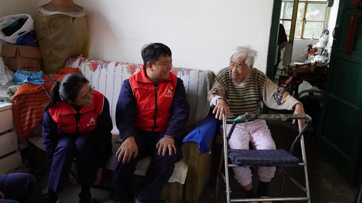 传承雷锋精神 绽放青春风范——云南解化团委2025年学雷锋系列运动纪实