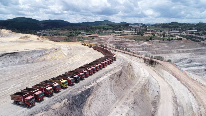 组团闯市。。。。。。。∑笠岛缶⒆