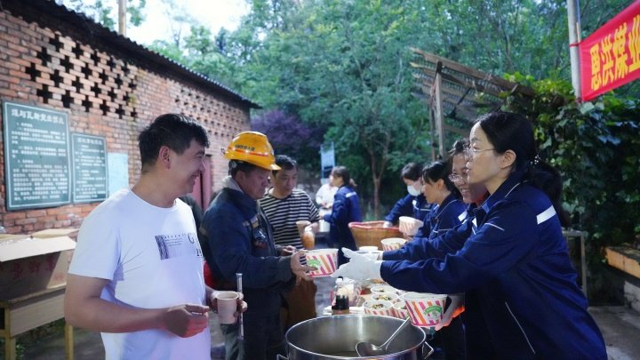 恩洪煤业公司开展2025年“夏送清凉嘱清静”运动